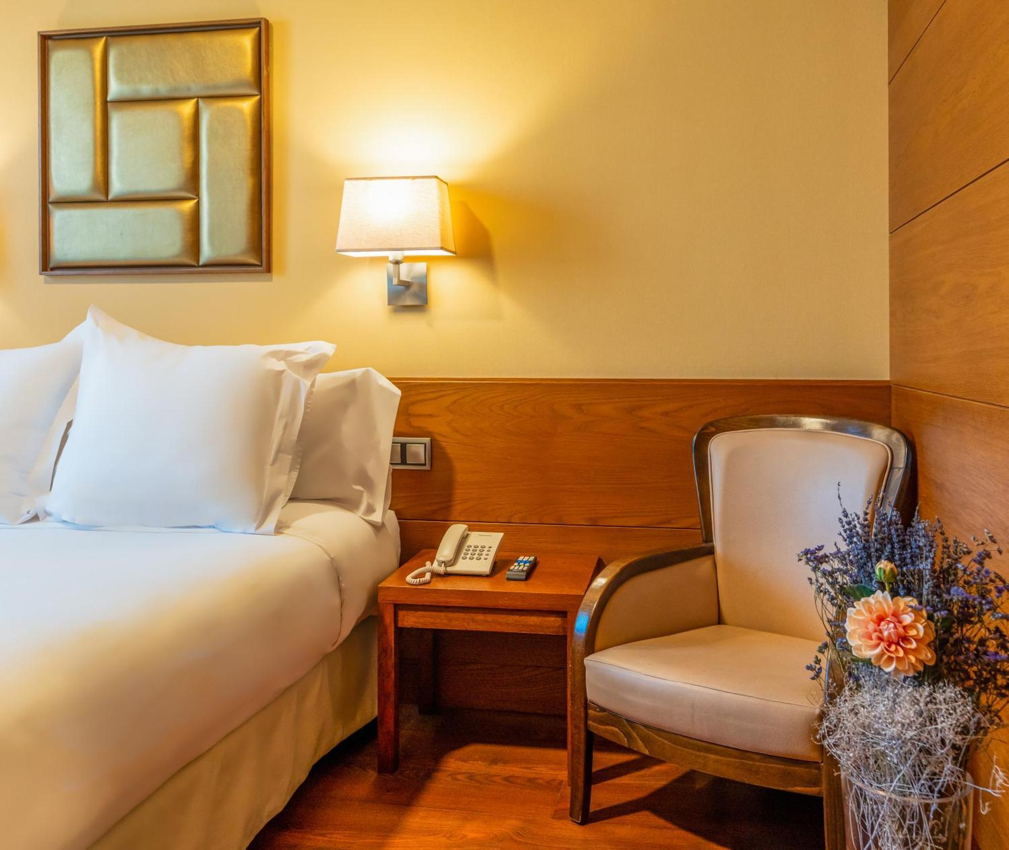 Sterling Hotel Madrid Ngoại thất bức ảnh